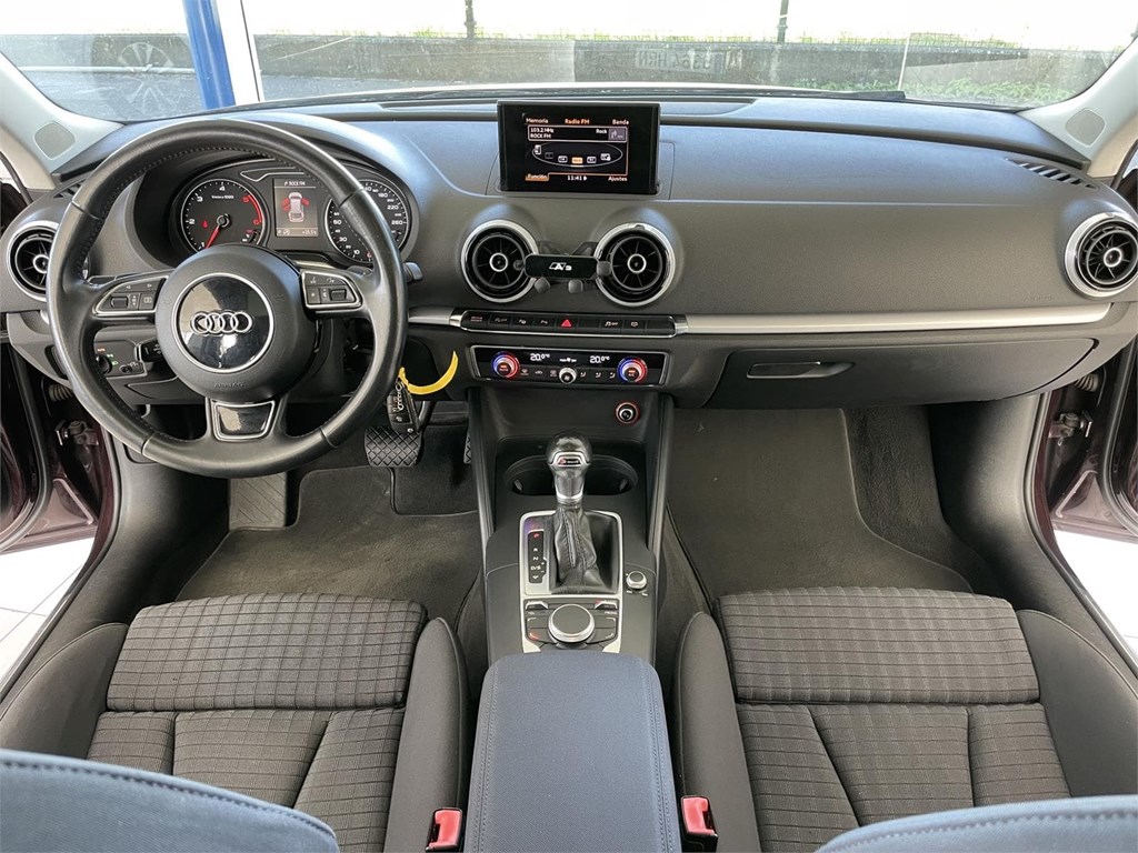 Foto 11 AUDI A3 SportBack 2.0 Tdi S Line  
