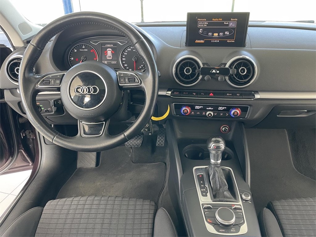 Foto 12 AUDI A3 SportBack 2.0 Tdi S Line  