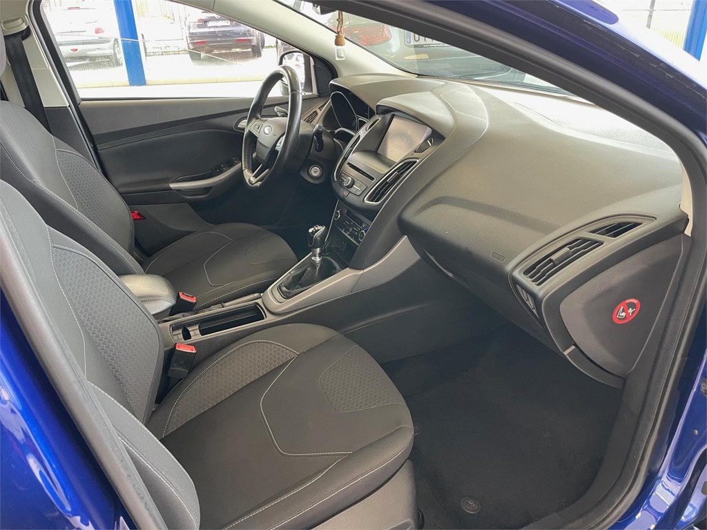 Foto 7 FORD FOCUS Tdci  ST Line