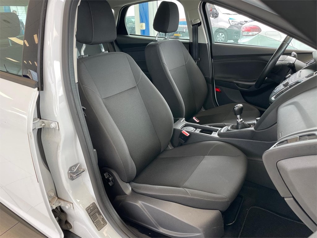 Foto 10 FORD FOCUS TDCI Trend