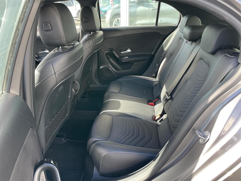 Foto 15 MERCEDES A 180 Cdi Bussines Line