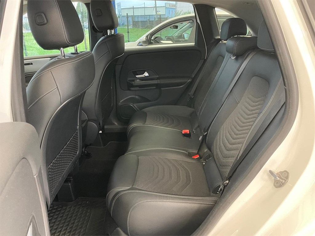 Foto 12 MERCEDES B 200 Cdi