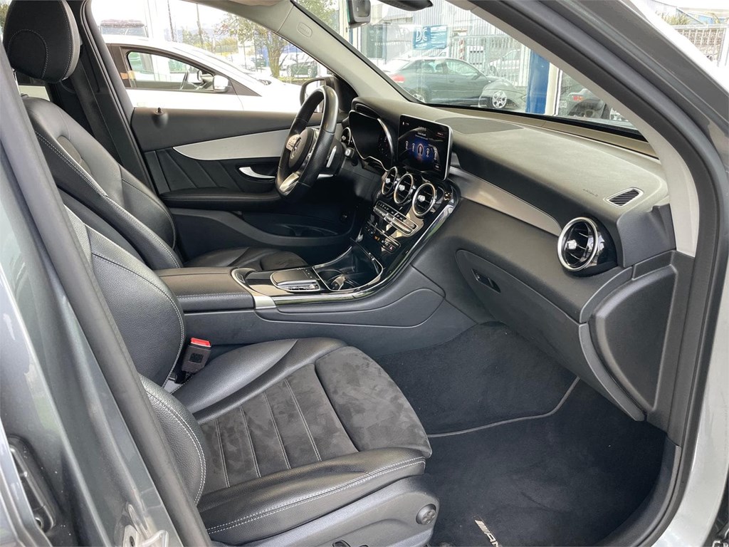 Foto 6 MERCEDES GLC 220d  AMG