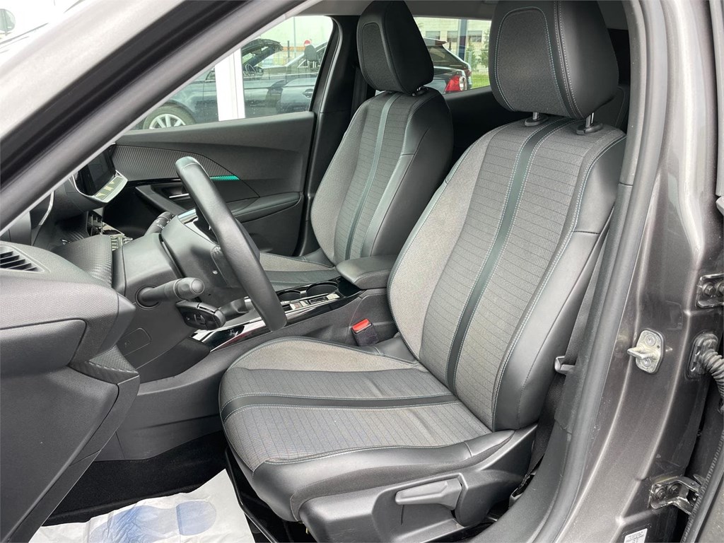 Foto 10 PEUGEOT 2008 ALLURE-PACK 1.5 Hdi  110cv MT6
