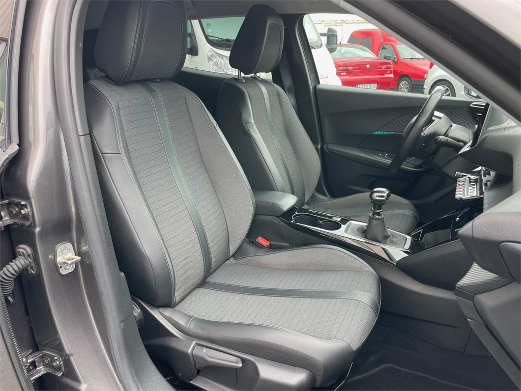 Foto 5 PEUGEOT 2008 ALLURE-PACK 1.5 Hdi  110cv MT6