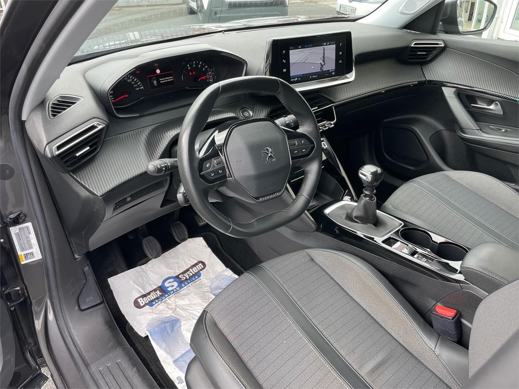 Foto 6 PEUGEOT 2008 ALLURE-PACK 1.5 Hdi  110cv MT6