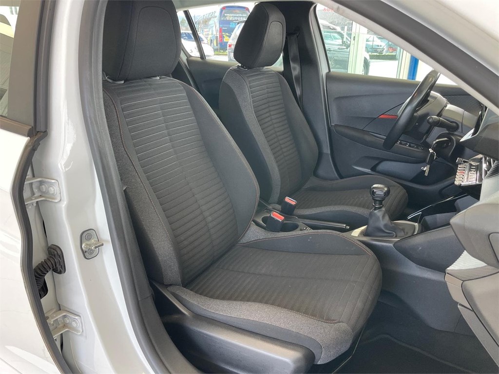 Foto 10 PEUGEOT 208 Active Pack 1.5 Hdi 100 cv