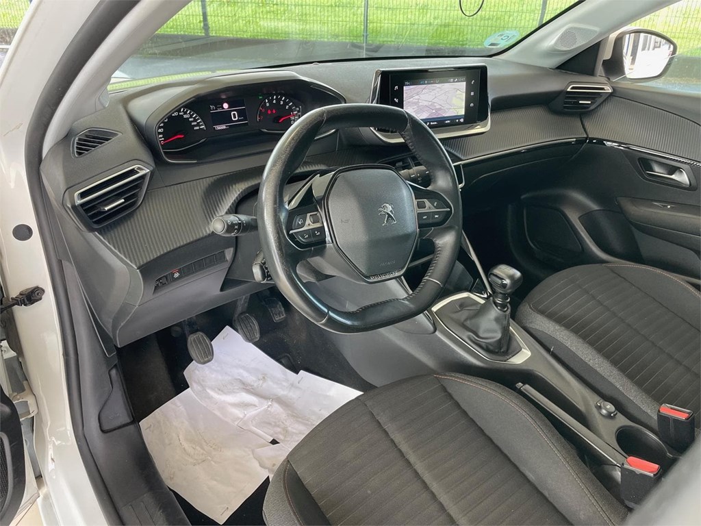 Foto 8 PEUGEOT 208 Active Pack 1.5 Hdi 100 cv