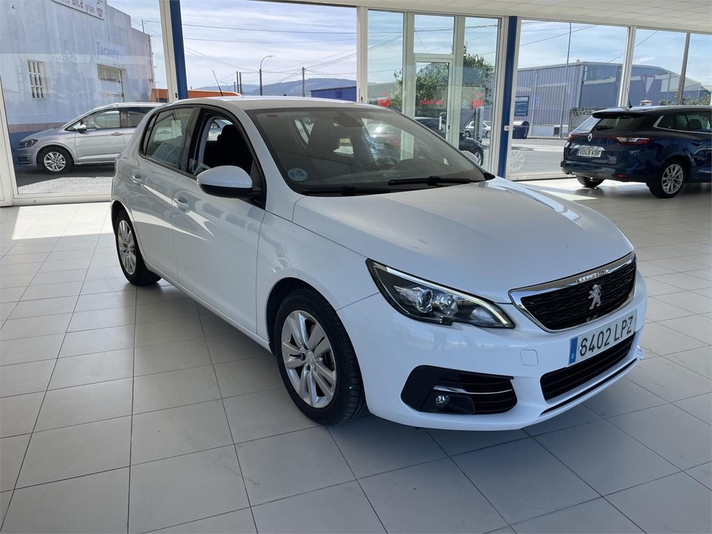 Foto 2 PEUGEOT 308 1.5 BlueHdi Active Pack  130 cv
