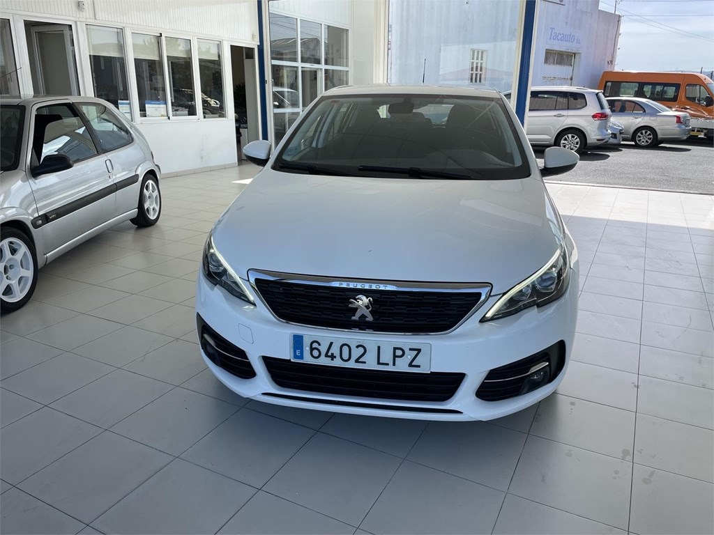 Foto 6 PEUGEOT 308 1.5 BlueHdi Active Pack  130 cv