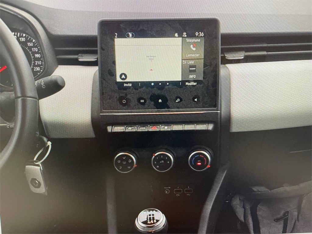 Foto 6 RENAULT CLIO V  Evolution