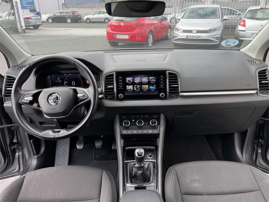Foto 10 SKODA Karoq 2.0 Tdi Ambition