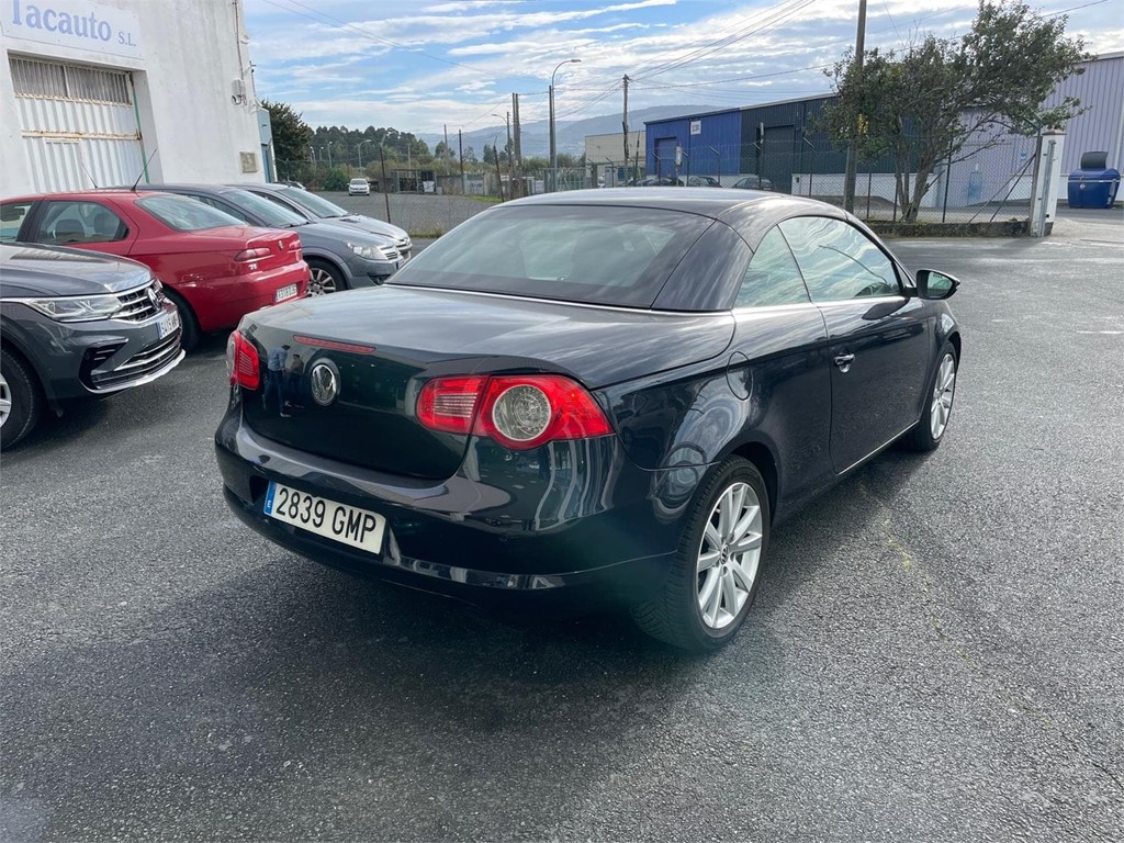Foto 3 VOLKSWAGEN  EOS 2.0 Tdi 140 cv