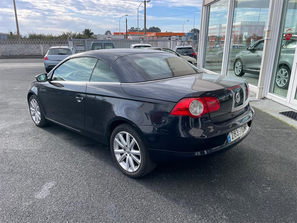 Foto 4 VOLKSWAGEN  EOS 2.0 Tdi 140 cv