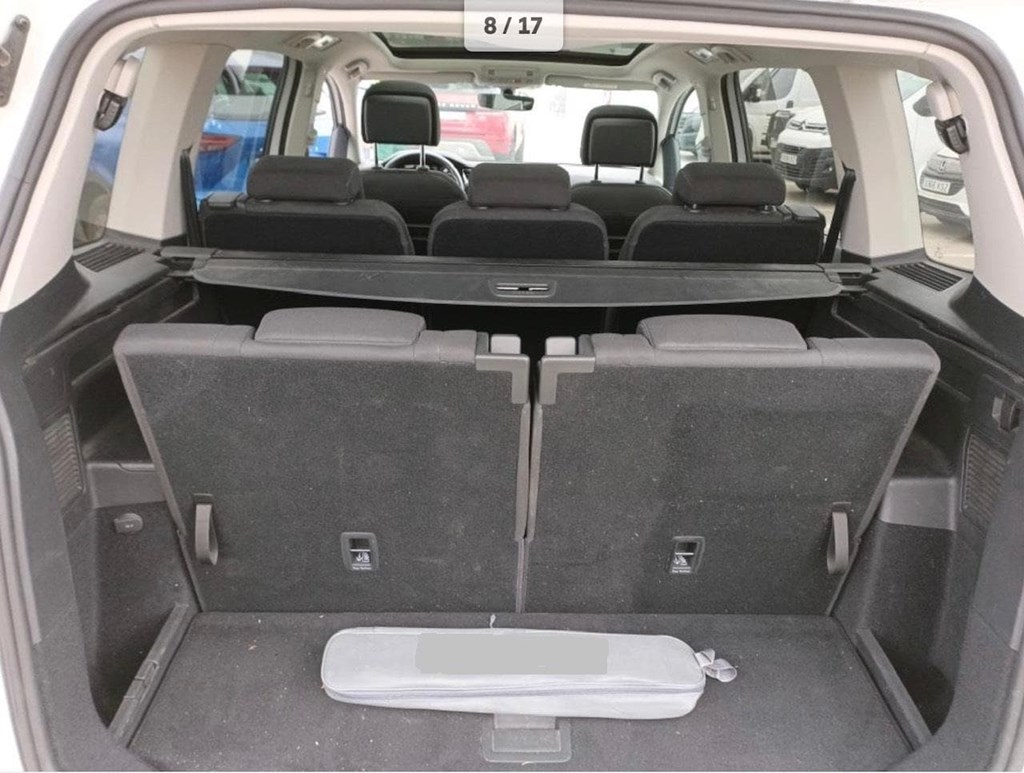 Foto 26 VOLKSWAGEN TOURAN  R Line 2.0 Tdi 150 cv