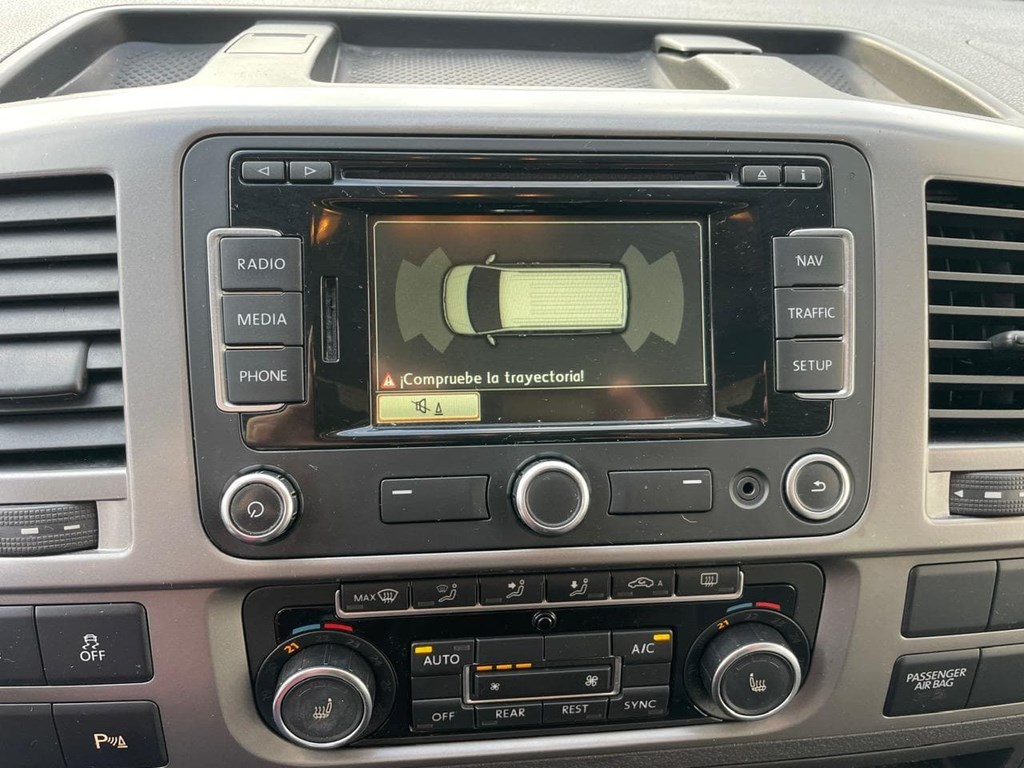 Foto 13 VOLKSWAGEN  TRANSPORTER  MULTIVAN 2.0 TDI 140 cv