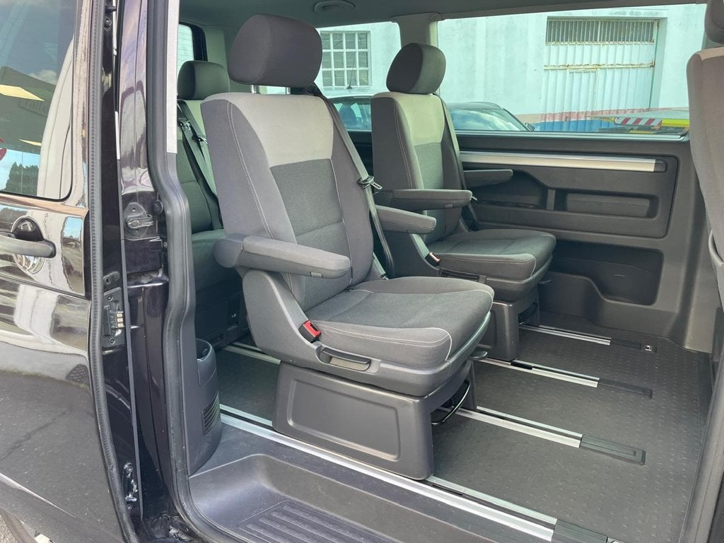 Foto 14 VOLKSWAGEN  TRANSPORTER  MULTIVAN 2.0 TDI 140 cv