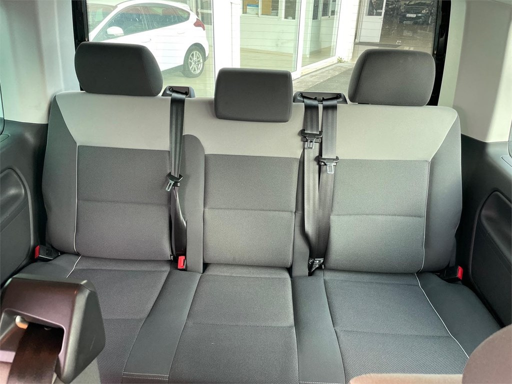 Foto 18 VOLKSWAGEN  TRANSPORTER  MULTIVAN 2.0 TDI 140 cv