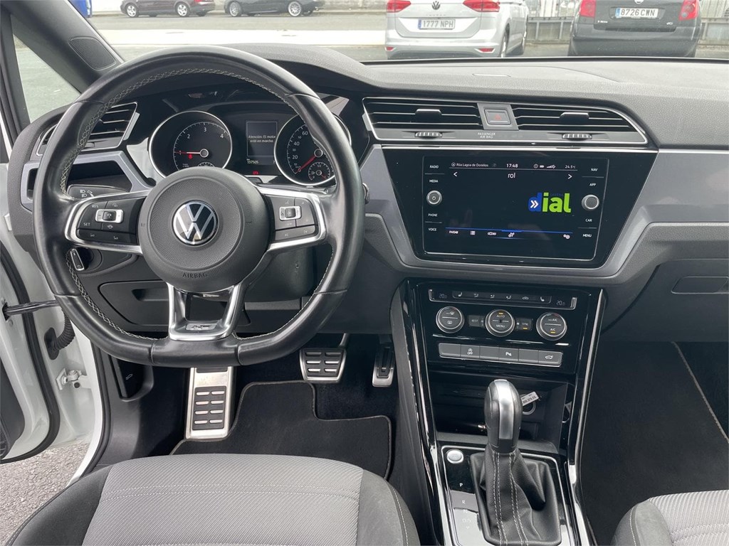 Foto 10 VOLKWAGEN Toruan 2.0 Tdi DSG R Line