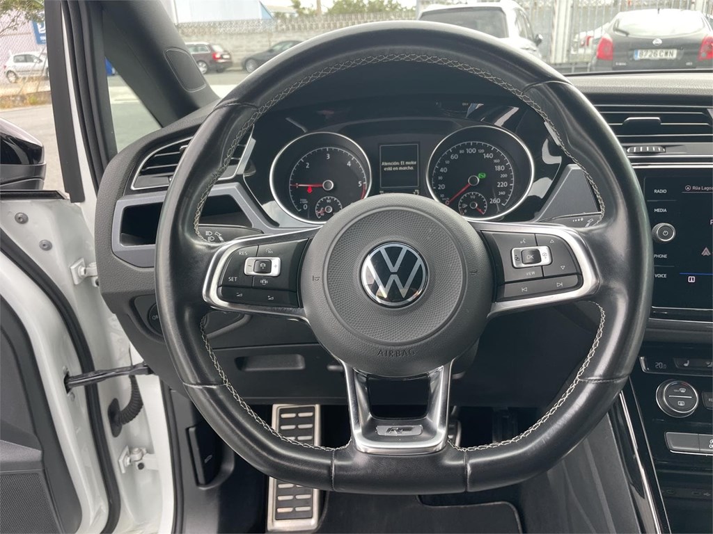 Foto 11 VOLKWAGEN Toruan 2.0 Tdi DSG R Line