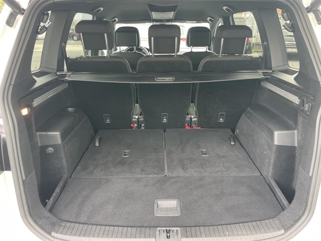 Foto 20 VOLKWAGEN Toruan 2.0 Tdi DSG R Line
