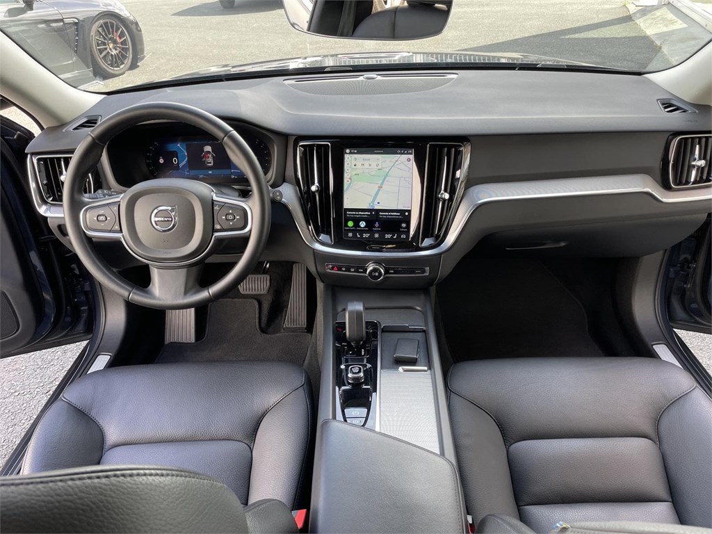 Foto 13 VOLVO V60 D4 Core Auto