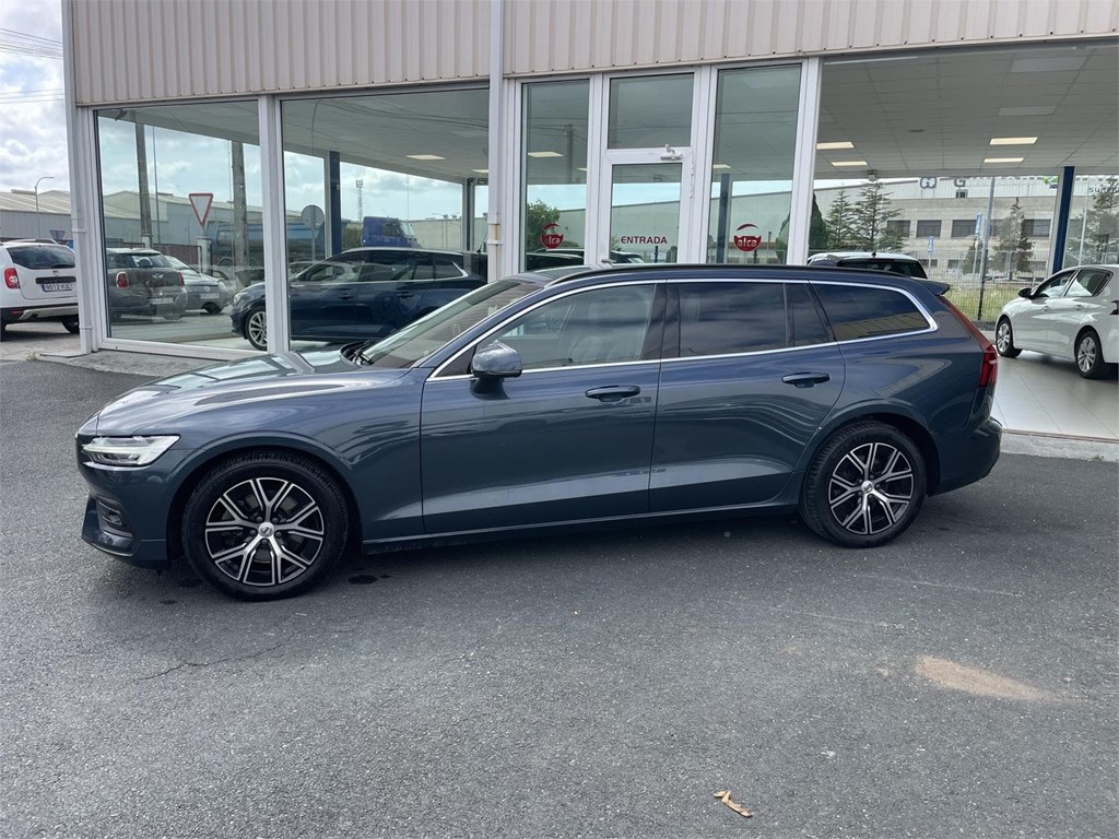 Foto 5 VOLVO V60 D4 Core Auto