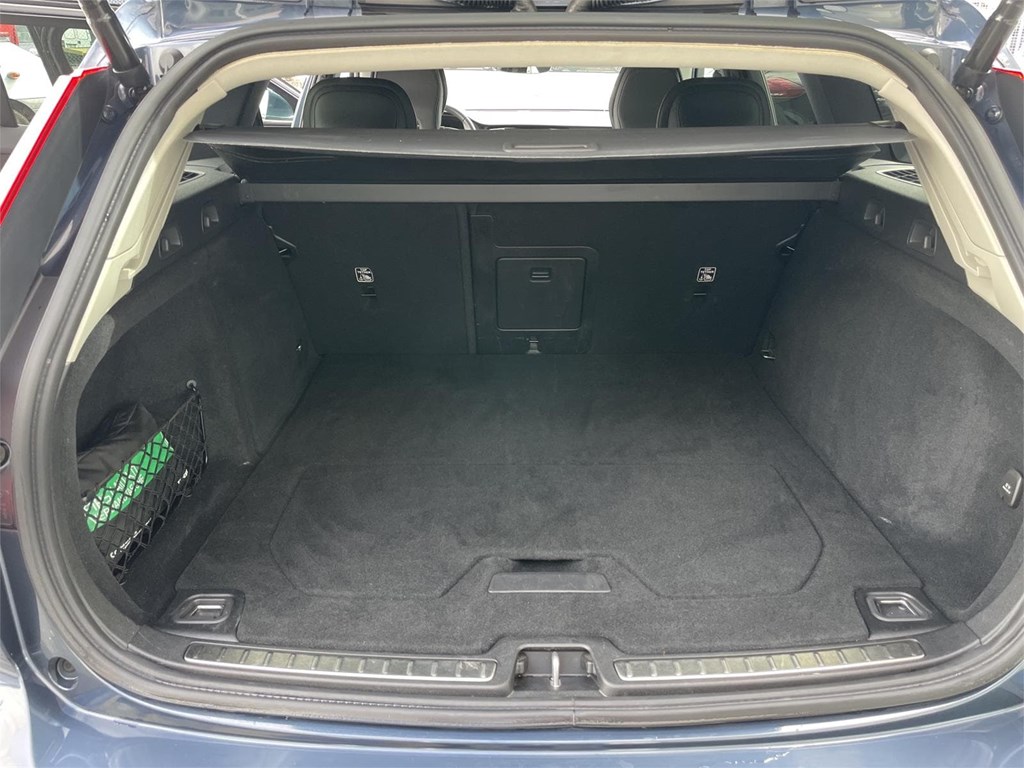 Foto 9 VOLVO V60 D4 Core Auto