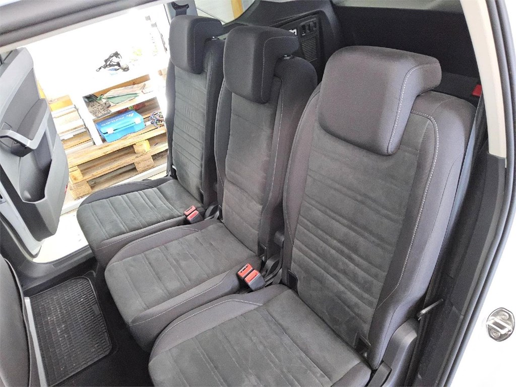 Foto 10 VW TOURAN  2.0 Tdi R Line