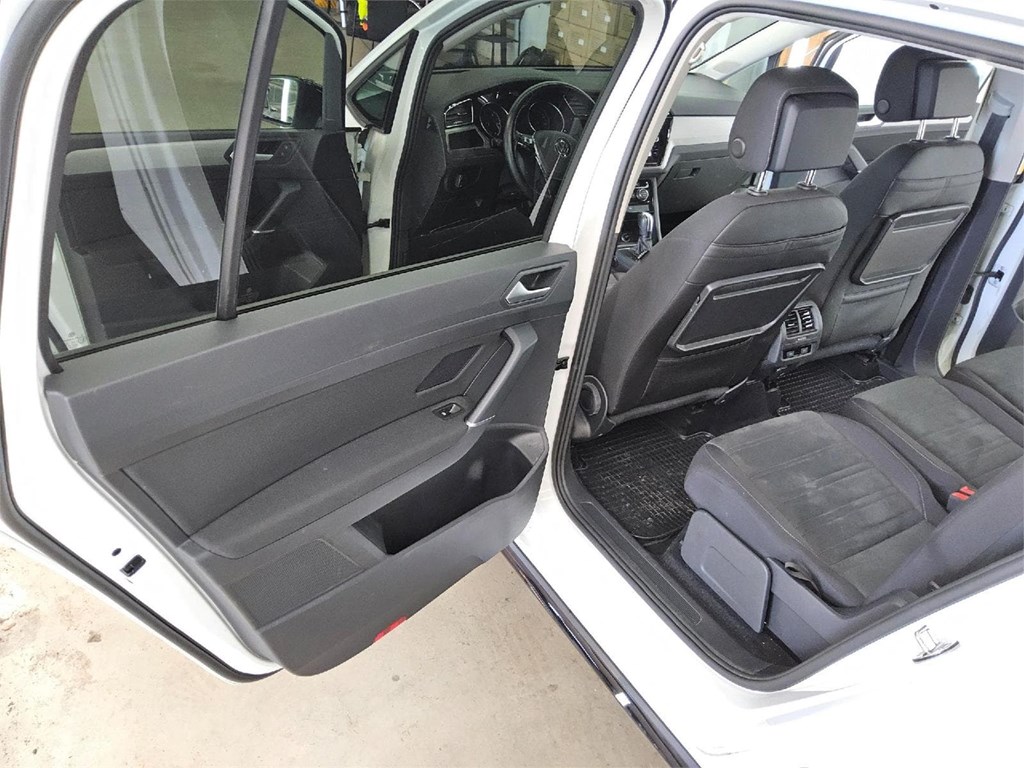 Foto 12 VW TOURAN  2.0 Tdi R Line